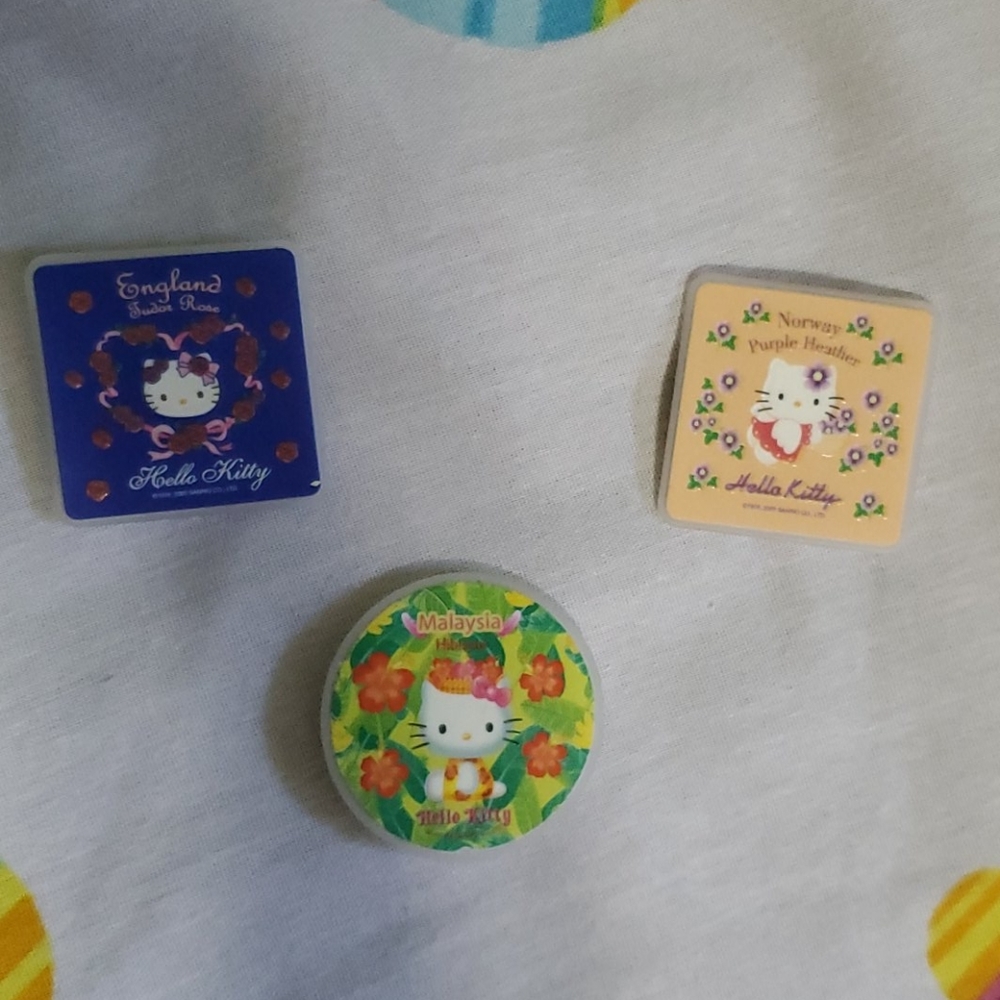 Hello Kitty 3pcs Collection Pins